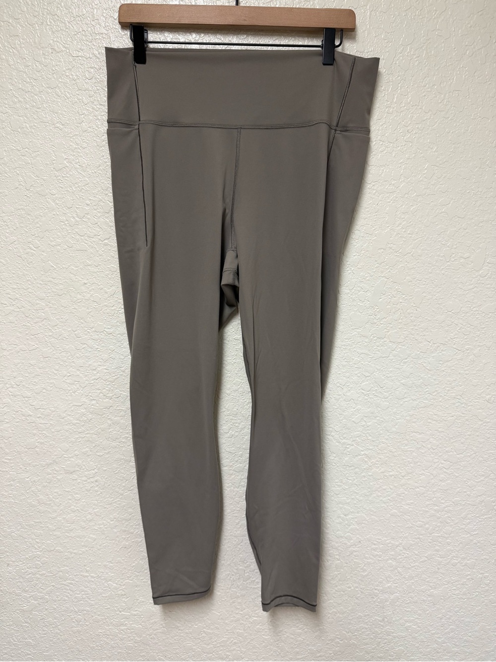 CALIA by Carrie Underwood Leggings  XXL